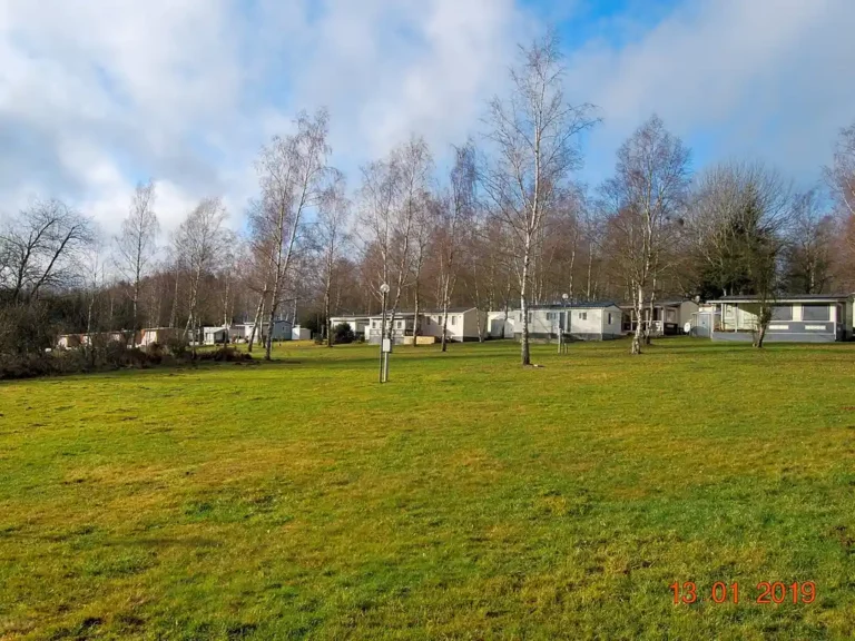 Kampeerveld en Jaarplaatsen